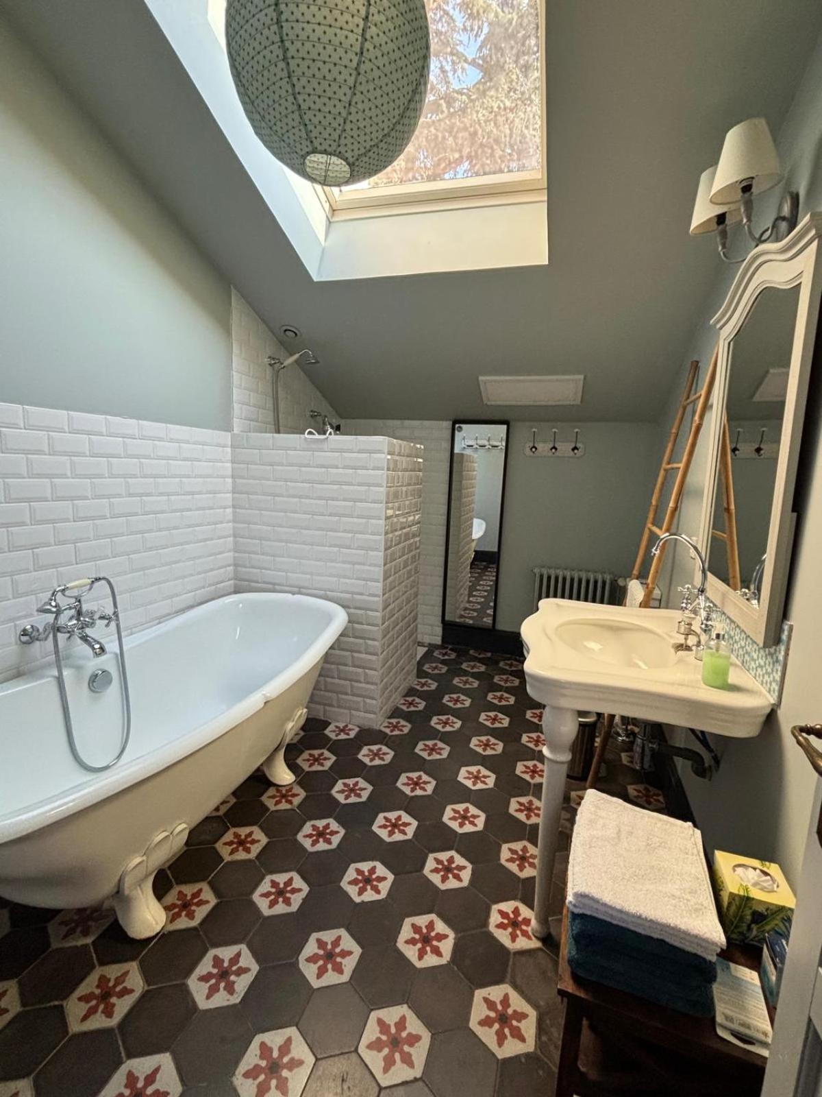 Maison Auctoire Sarras Kültér fotó